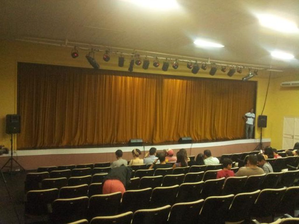 teatro-jorge-bonates